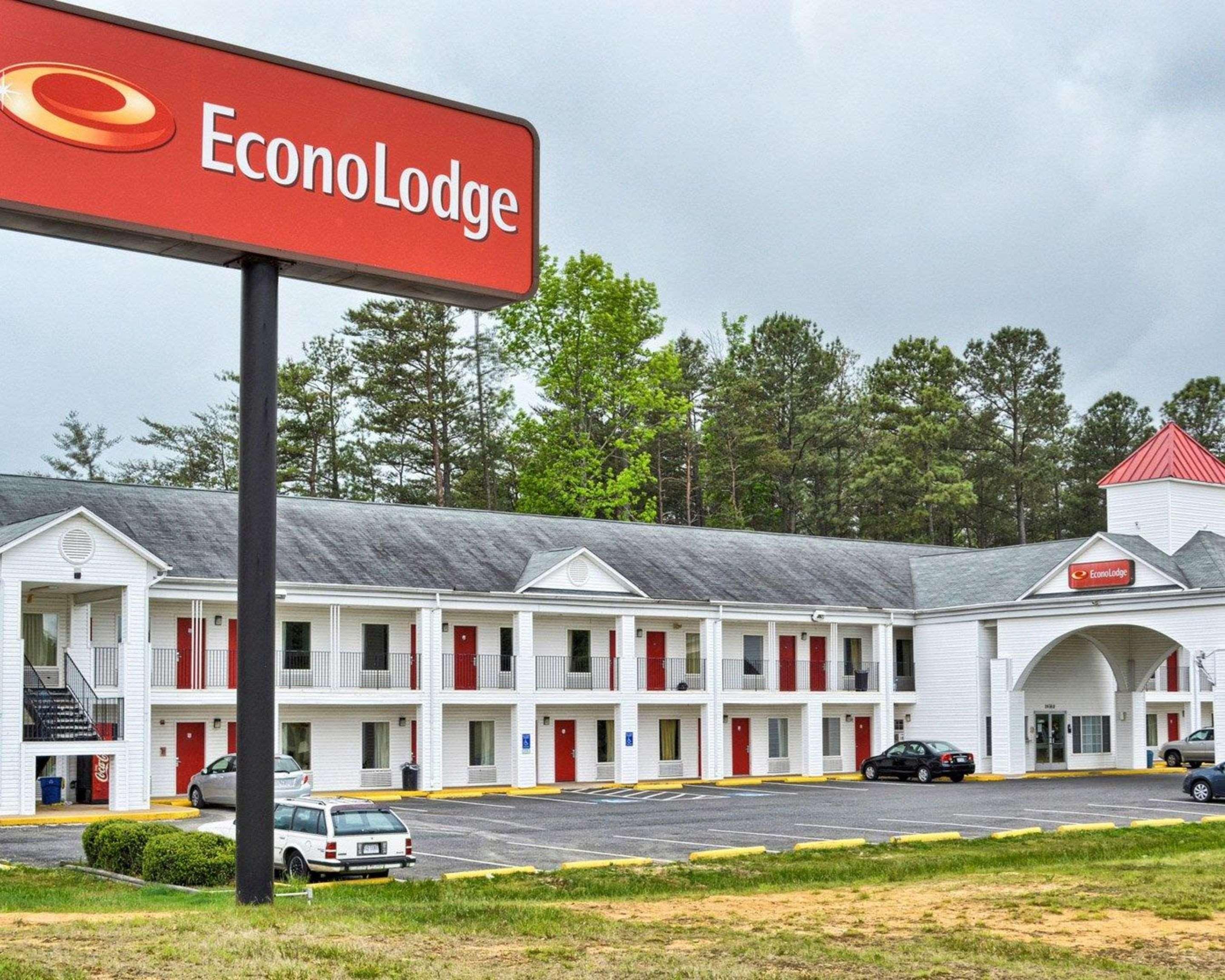 Econo Lodge Ruther Glen Buitenkant foto