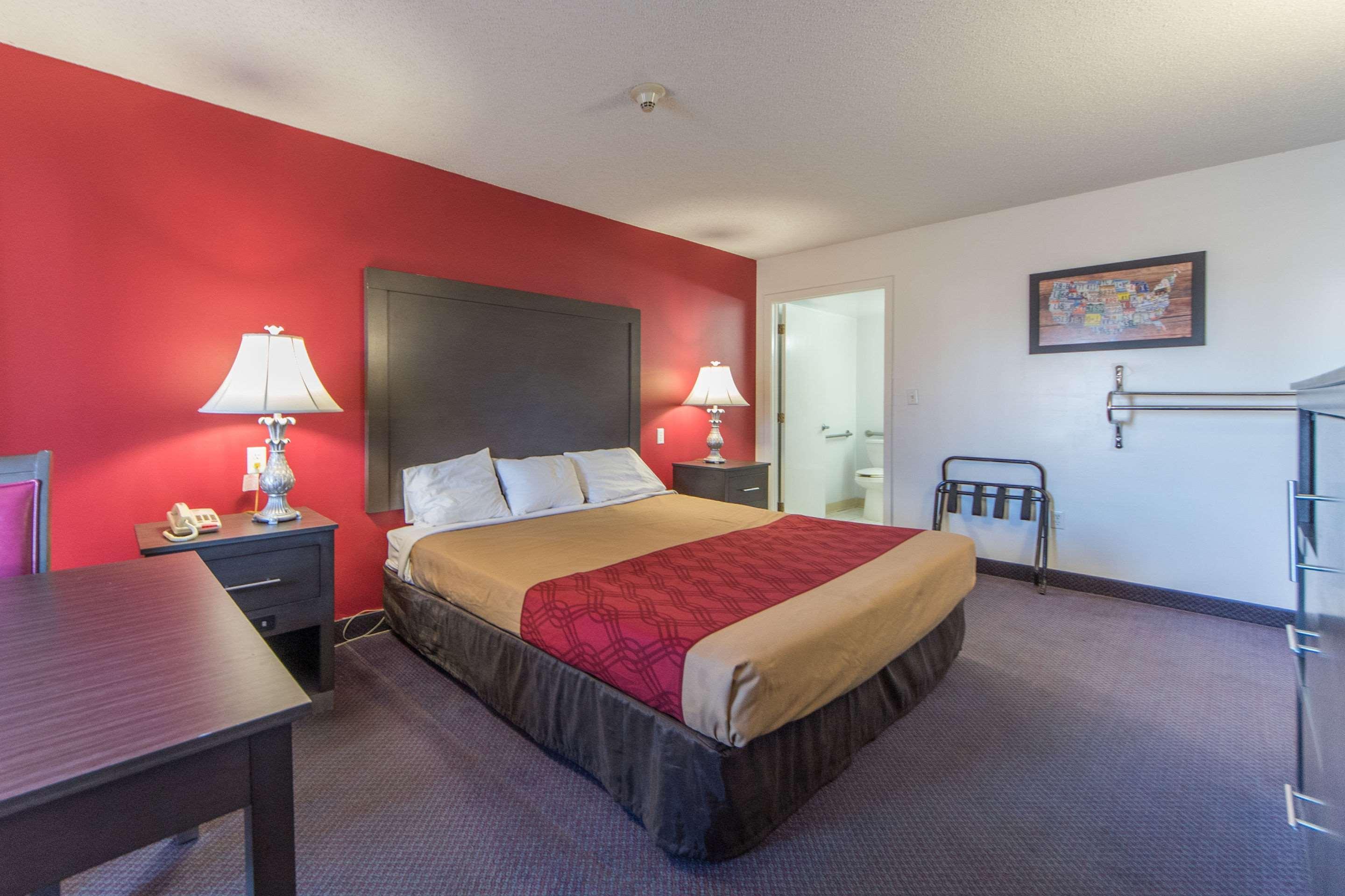 Econo Lodge Ruther Glen Buitenkant foto